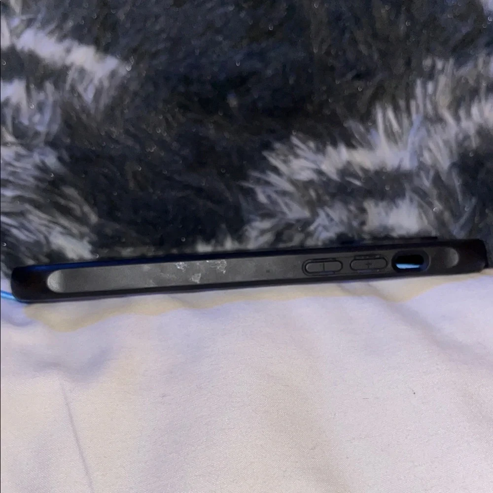Floral Black Phone Case - Picture 3 of 6